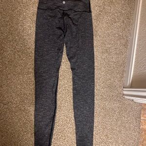 Charcoal and white medium thickness Lululemon pants, good condition, no size tag